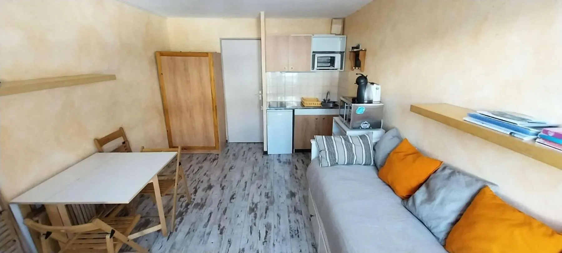 Residence Comete - Superbe Studio Accueillant 4 Personnes Au Reallon Mae-8881 Apartment